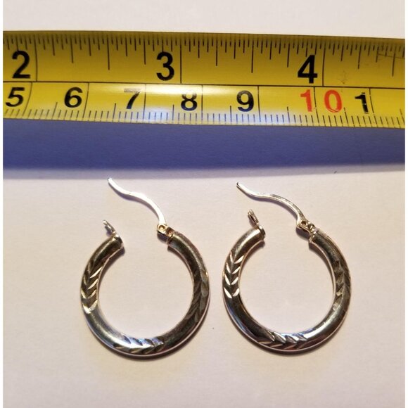 Sterling Silver Diamond Cut Hoop Earrings Leverback Tube Accented SC406 - Picture 4 of 4